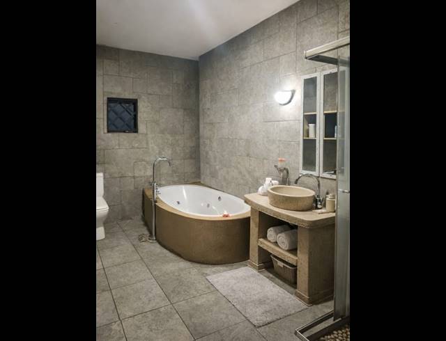 4 BEDROOM FREEHOLD FOR SALE IN PRIMINDIA